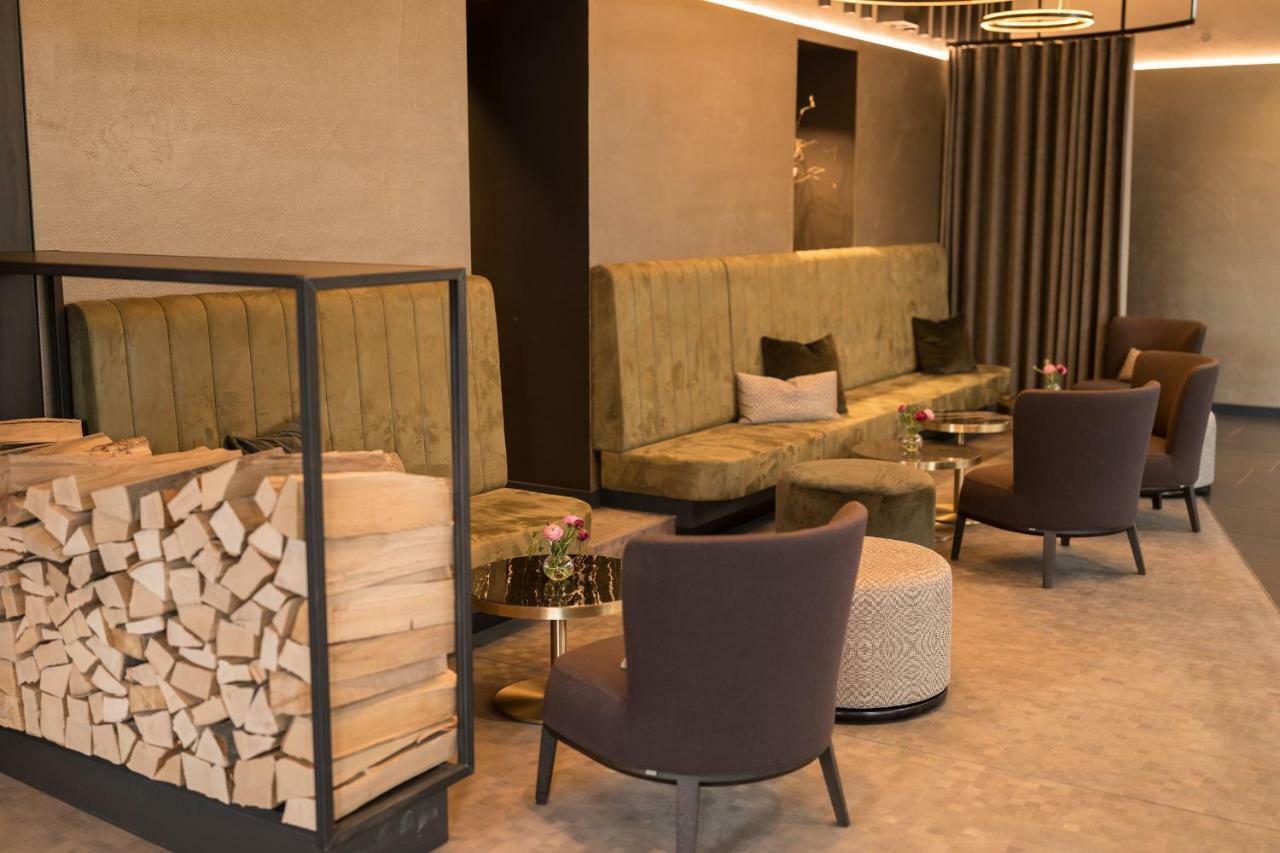 Parkhotel Schmid Адельсрид Экстерьер фото
